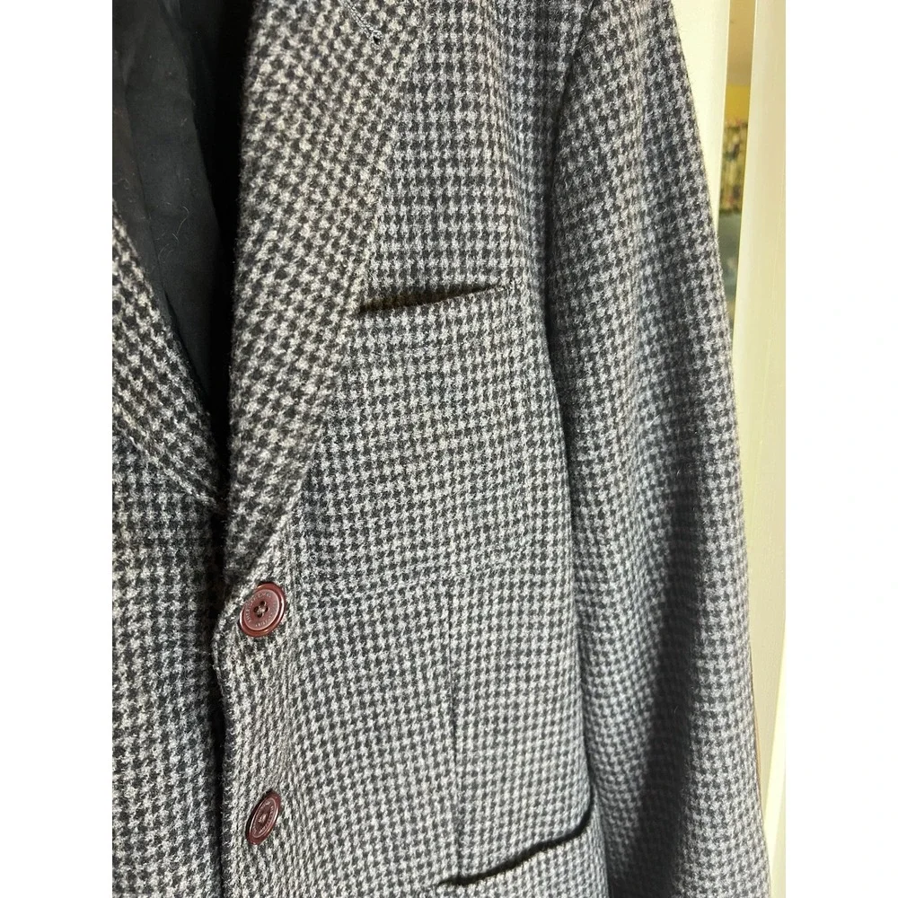 American Eagle Outfitters Mens The Legendary Blazer L Wool Blend Herringbone Jac